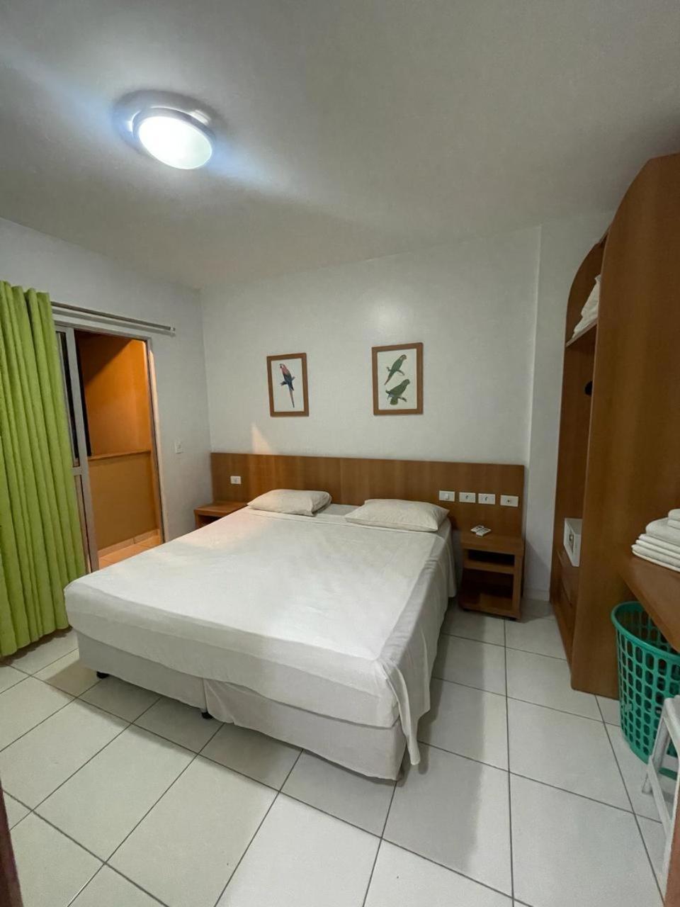 Flat Golden Dolphin Grand Hotel - Quarto E Sala Com Roupa De Cama E Banho - Piscinas 24H Caldas Novas Eksteriør bilde